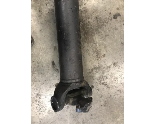 VOLVO VN670 Drive Shaft, Front