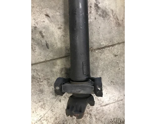 VOLVO VN670 Drive Shaft, Front