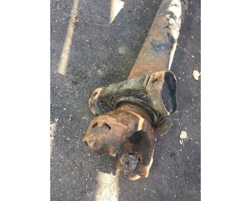 VOLVO VN670 Drive Shaft, Front