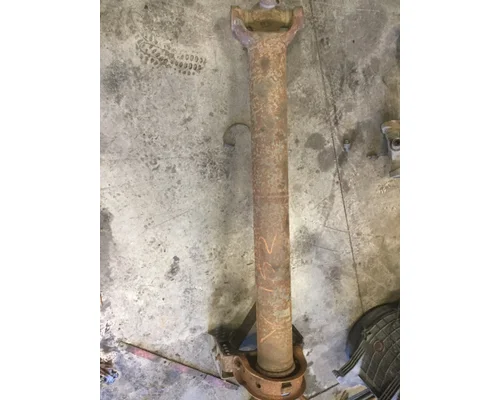 VOLVO VN670 Drive Shaft, Front