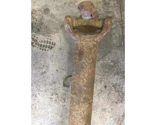 VOLVO VN670 Drive Shaft, Front