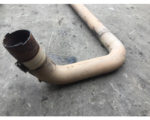 VOLVO VN670 Exhaust Pipe