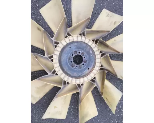 VOLVO VN670 Fan Blade