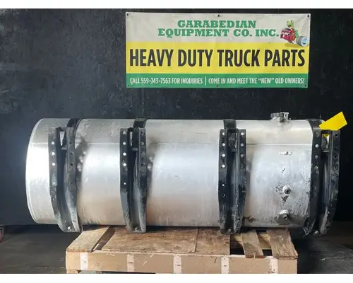 VOLVO VN670 Fuel Tank