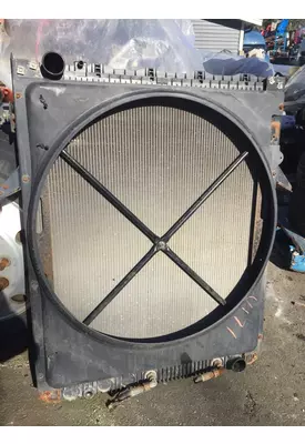 VOLVO VN670 Radiator