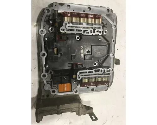 VOLVO VN670 Transmission Assembly