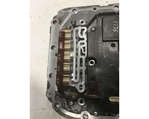 VOLVO VN670 Transmission Assembly