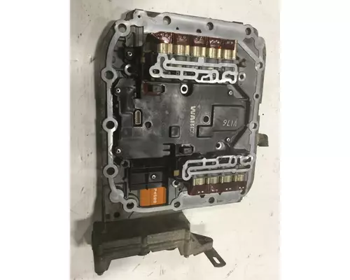 VOLVO VN670 Transmission Assembly