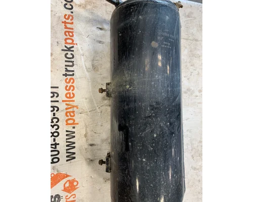 VOLVO VN730 Air Tank