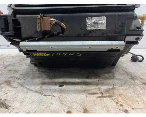 VOLVO VN730 Heater Core