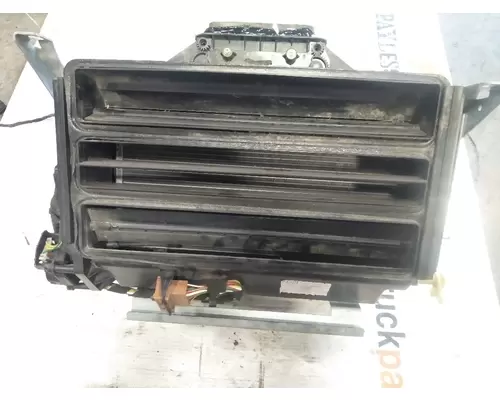 VOLVO VN730 Heater Core