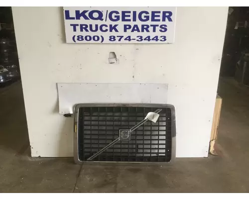 VOLVO VNL 1998-2003 GRILLE