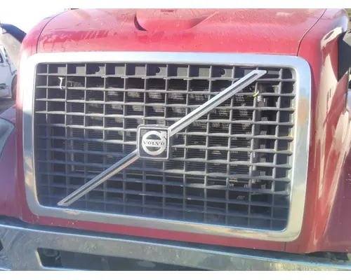 VOLVO VNL 1998-2003 GRILLE
