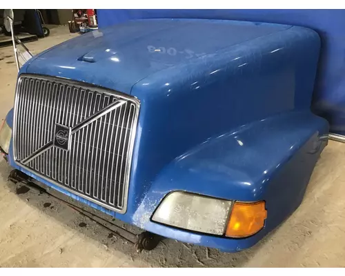 VOLVO VNL 1998-2003 HOOD
