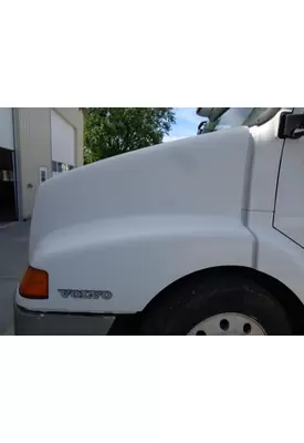 VOLVO VNL 1998-2003 HOOD