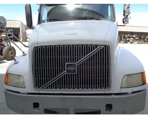 VOLVO VNL 1998-2003 HOOD