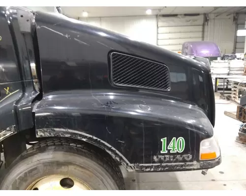 VOLVO VNL 1998-2003 HOOD