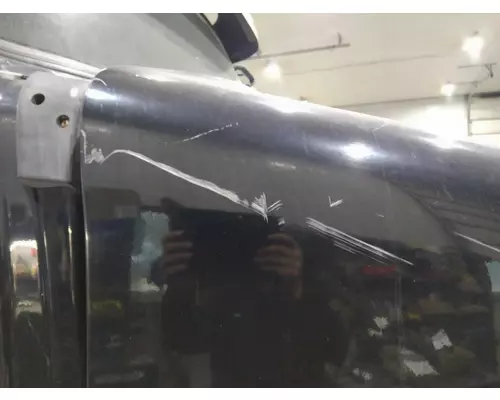 VOLVO VNL 1998-2003 HOOD