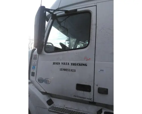 VOLVO VNL 1999-2025 DOOR ASSEMBLY, FRONT