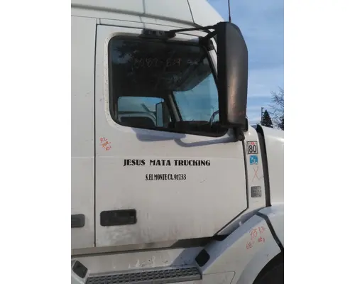VOLVO VNL 1999-2025 DOOR ASSEMBLY, FRONT