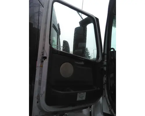 VOLVO VNL 1999-2025 DOOR ASSEMBLY, FRONT