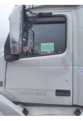 VOLVO VNL 1999-2025 DOOR ASSEMBLY, FRONT