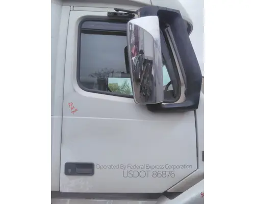 VOLVO VNL 1999-2025 DOOR ASSEMBLY, FRONT