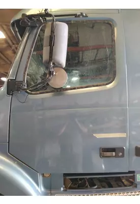 VOLVO VNL 1999-2025 DOOR ASSEMBLY, FRONT