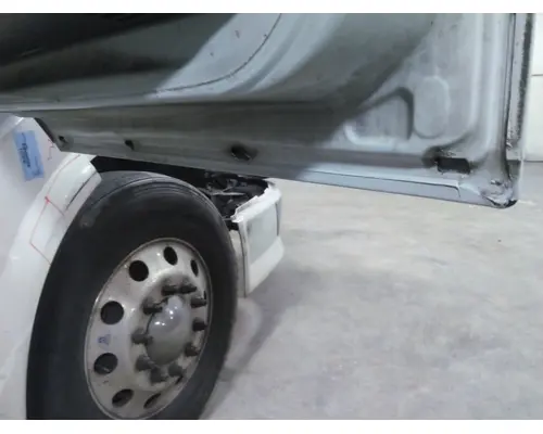 VOLVO VNL 1999-2025 DOOR ASSEMBLY, FRONT