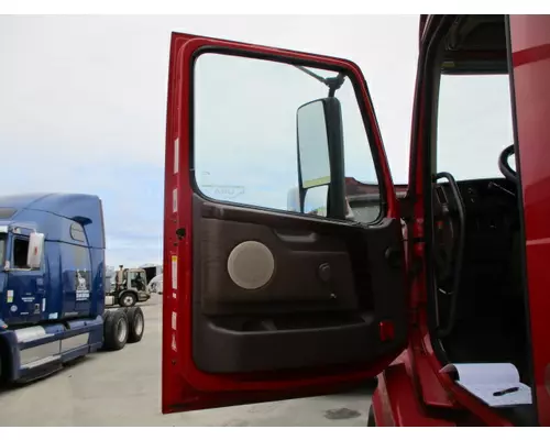 VOLVO VNL 1999-2025 DOOR ASSEMBLY, FRONT