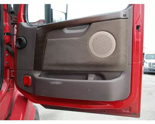 VOLVO VNL 1999-2025 DOOR ASSEMBLY, FRONT