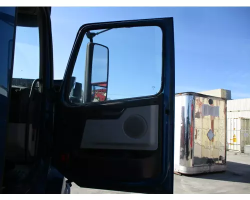 VOLVO VNL 1999-2025 DOOR ASSEMBLY, FRONT