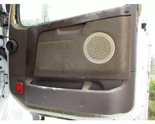 VOLVO VNL 1999-2025 DOOR ASSEMBLY, FRONT