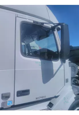 VOLVO VNL 1999-2025 DOOR ASSEMBLY, FRONT