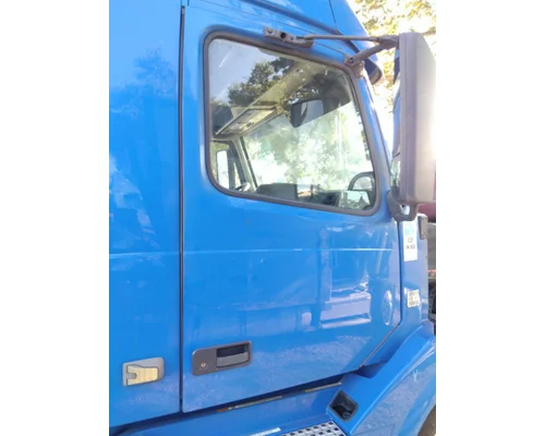 VOLVO VNL 1999-2025 DOOR ASSEMBLY, FRONT