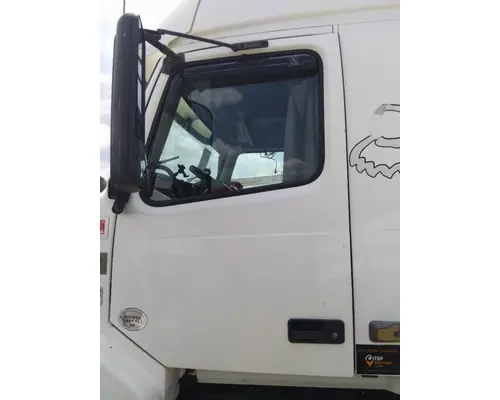 VOLVO VNL 1999-2025 DOOR ASSEMBLY, FRONT