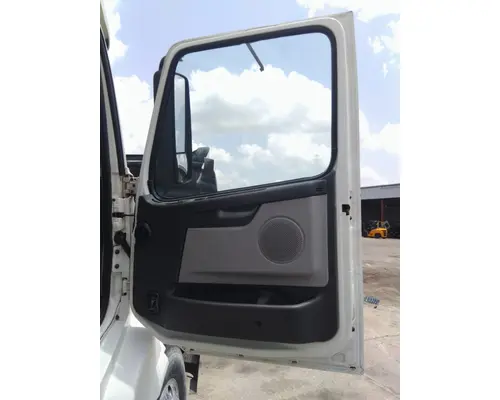 VOLVO VNL 1999-2025 DOOR ASSEMBLY, FRONT