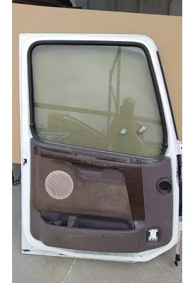VOLVO VNL 1999-2025 DOOR ASSEMBLY, FRONT