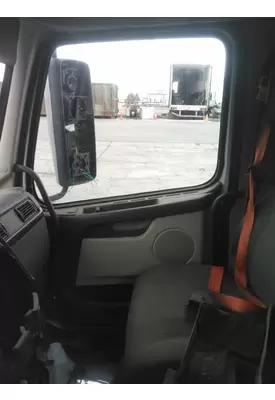 VOLVO VNL 1999-2025 DOOR ASSEMBLY, FRONT