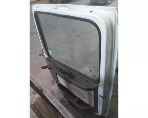 VOLVO VNL 1999-2025 DOOR ASSEMBLY, FRONT