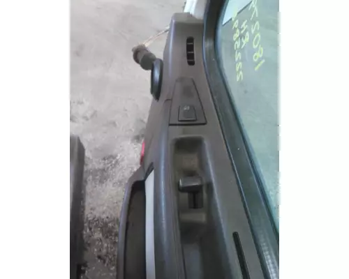 VOLVO VNL 1999-2025 DOOR ASSEMBLY, FRONT