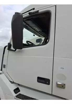 VOLVO VNL 1999-2025 DOOR ASSEMBLY, FRONT