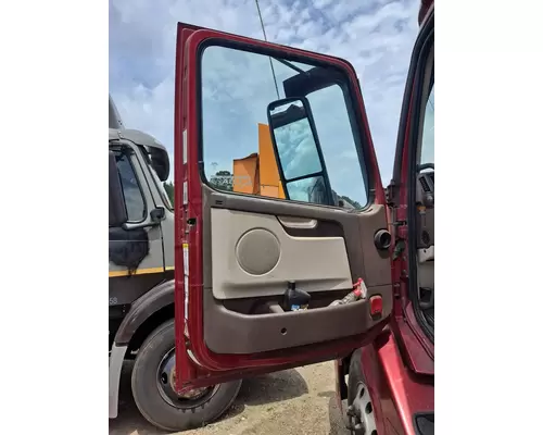 VOLVO VNL 1999-2025 DOOR ASSEMBLY, FRONT