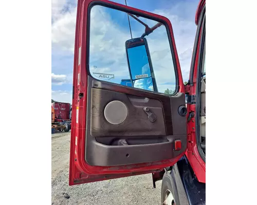 VOLVO VNL 1999-2025 DOOR ASSEMBLY, FRONT