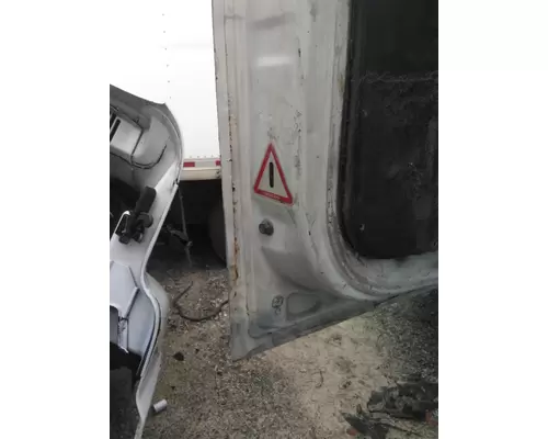 VOLVO VNL 1999-2025 DOOR ASSEMBLY, FRONT