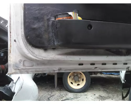 VOLVO VNL 1999-2025 DOOR ASSEMBLY, FRONT