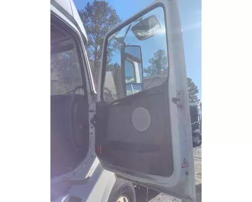 VOLVO VNL 1999-2025 DOOR ASSEMBLY, FRONT