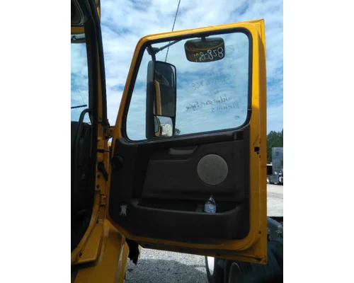 VOLVO VNL 1999-2025 DOOR ASSEMBLY, FRONT