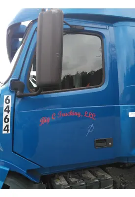 VOLVO VNL 1999-2025 DOOR ASSEMBLY, FRONT