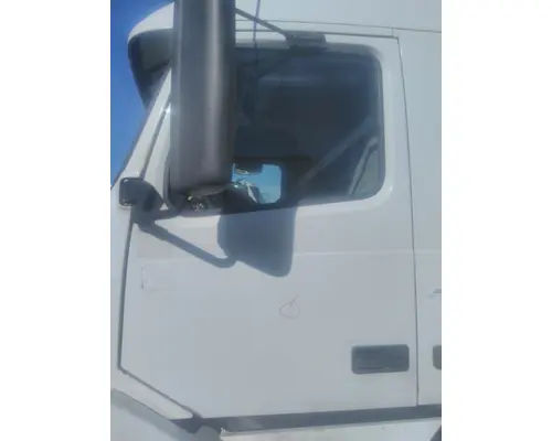 VOLVO VNL 1999-2025 DOOR ASSEMBLY, FRONT